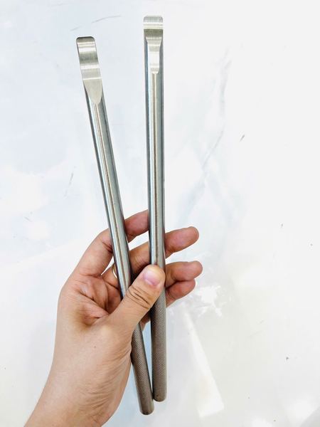 Móc lốp inox 304 bộ 2 cây – Mạnh Dũng MoTor